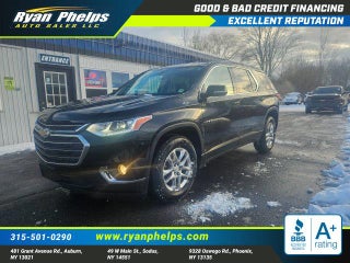 2021 Chevrolet Traverse with Mosaic Black Metallic Exterior