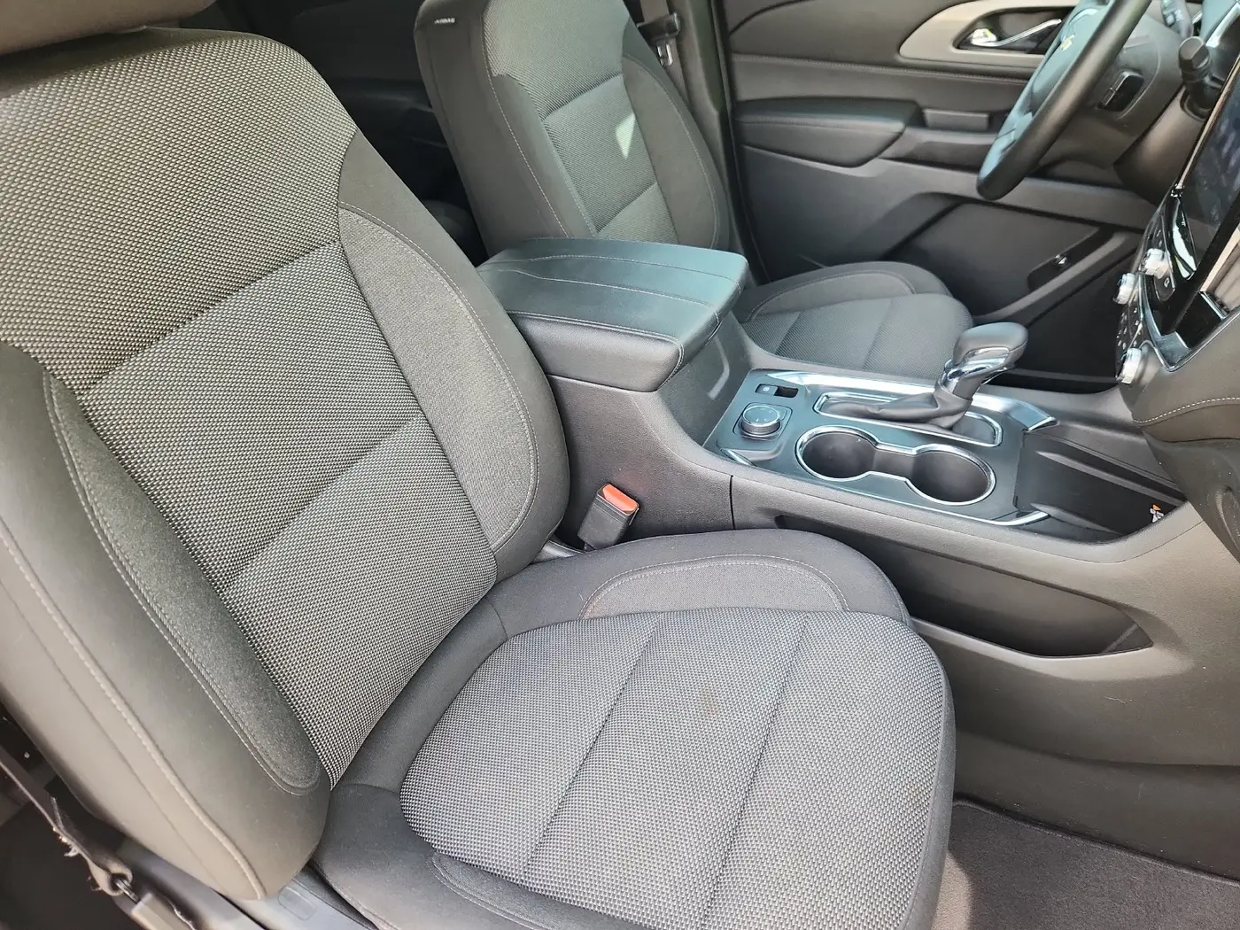 2023 Chevrolet Traverse - $27,502