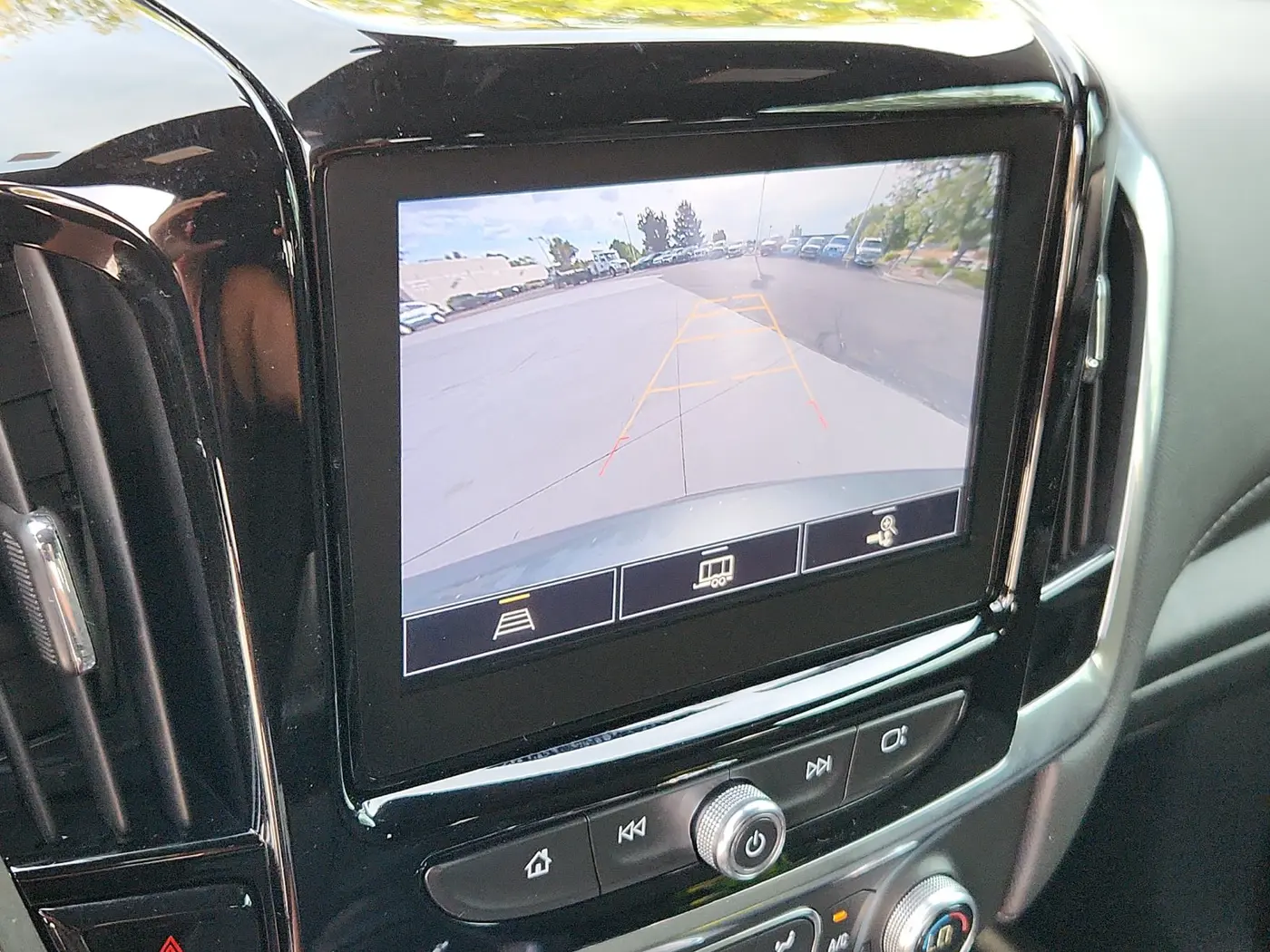 2023 Chevrolet Traverse - $27,502