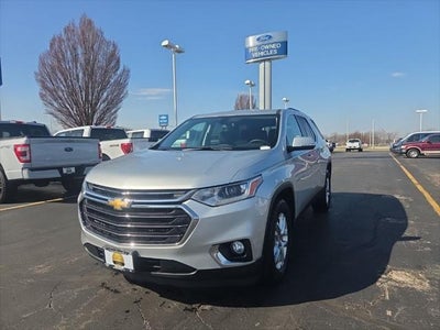 Photo of a 2018 Chevrolet Traverse 4X4 LT Cloth 4DR SUV W/1LT for sale