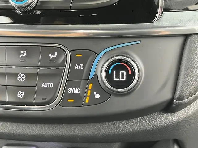 2023 Chevrolet Traverse - $28,996