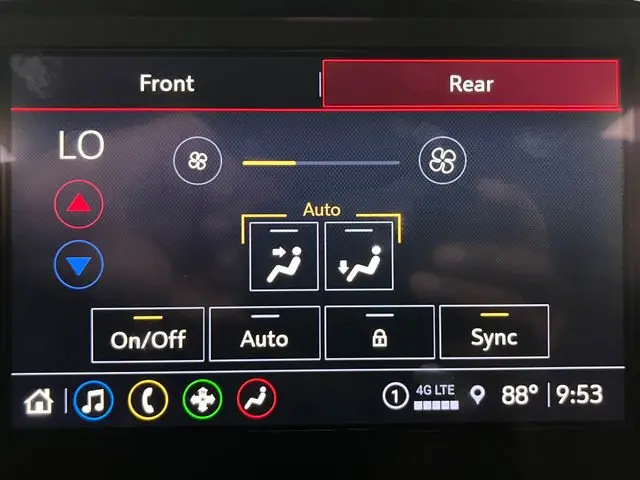 2023 Chevrolet Traverse - $28,996