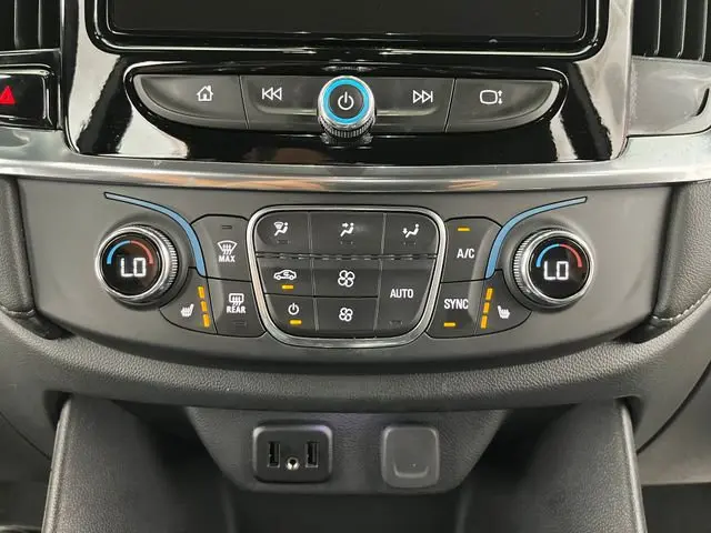 2023 Chevrolet Traverse - $28,996