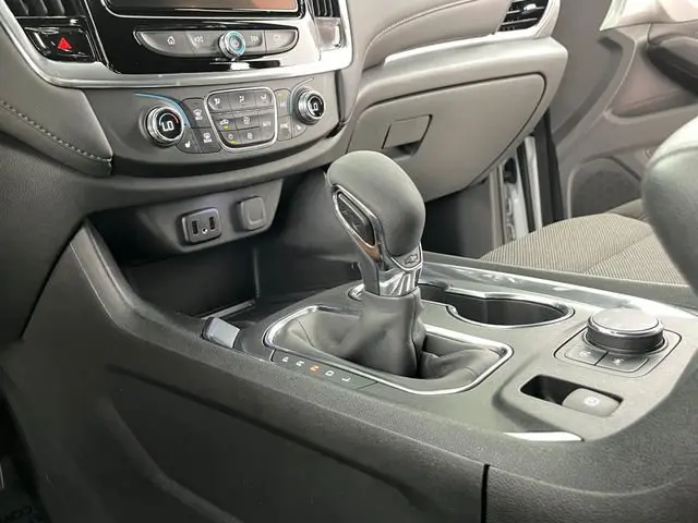 2023 Chevrolet Traverse - $28,996