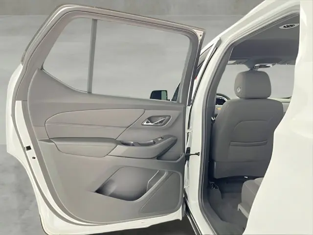 2023 Chevrolet Traverse - $28,996
