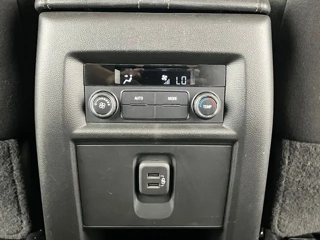 2023 Chevrolet Traverse - $28,996