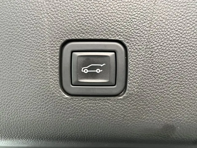 2023 Chevrolet Traverse - $28,996