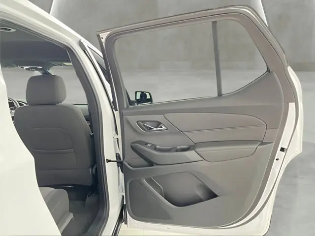 2023 Chevrolet Traverse - $28,996