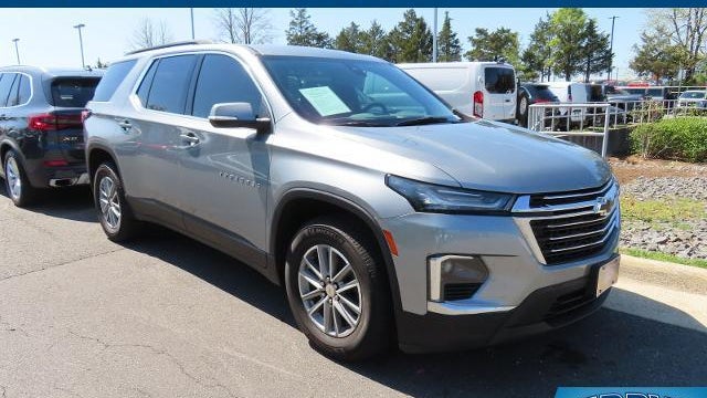 Preowned 2023 Chevrolet Traverse LT Cloth for Sale