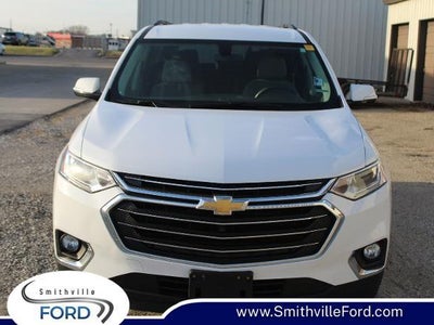 Photo of a 2019 Chevrolet Traverse 4X4 LT Cloth 4DR SUV W/1LT for sale