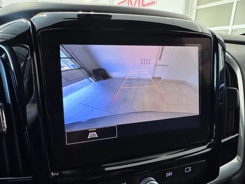 2023 Chevrolet Traverse - $31,987