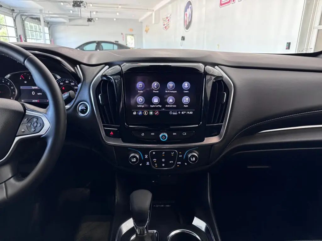 2023 Chevrolet Traverse - $28,987