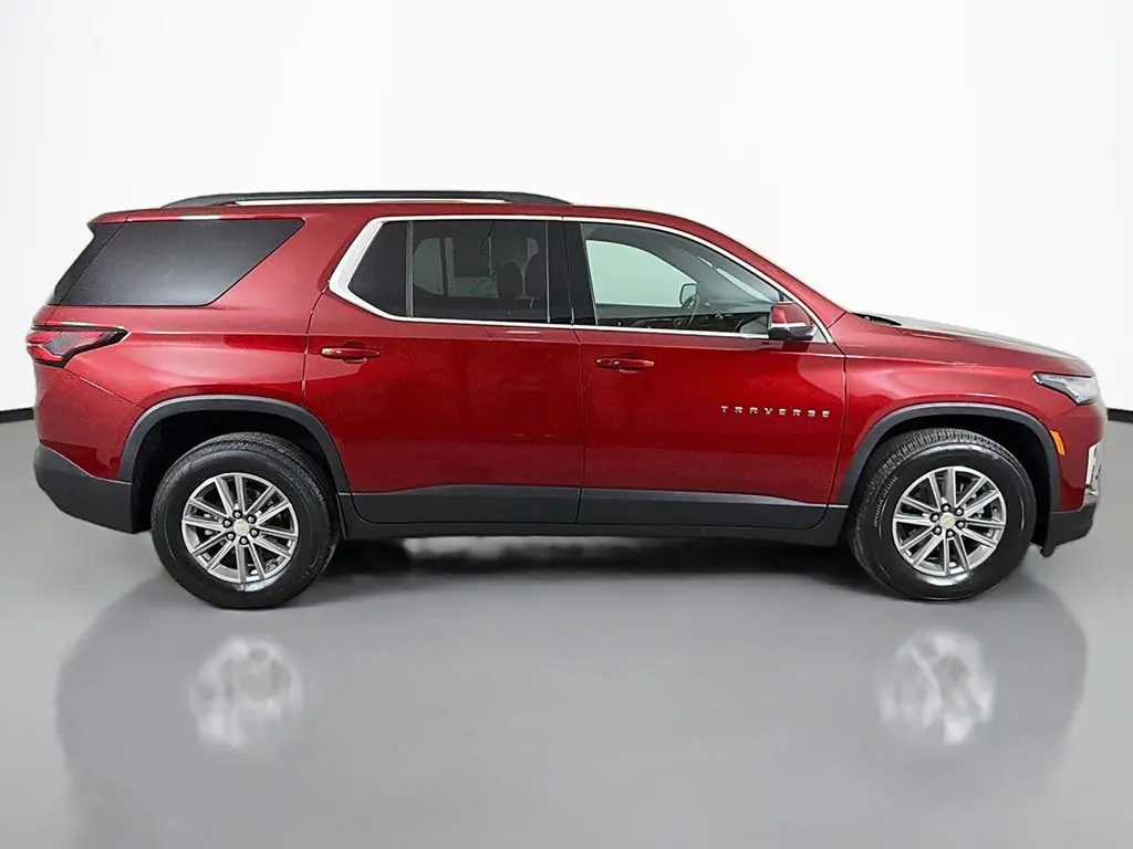 2023 Chevrolet Traverse - $27,579