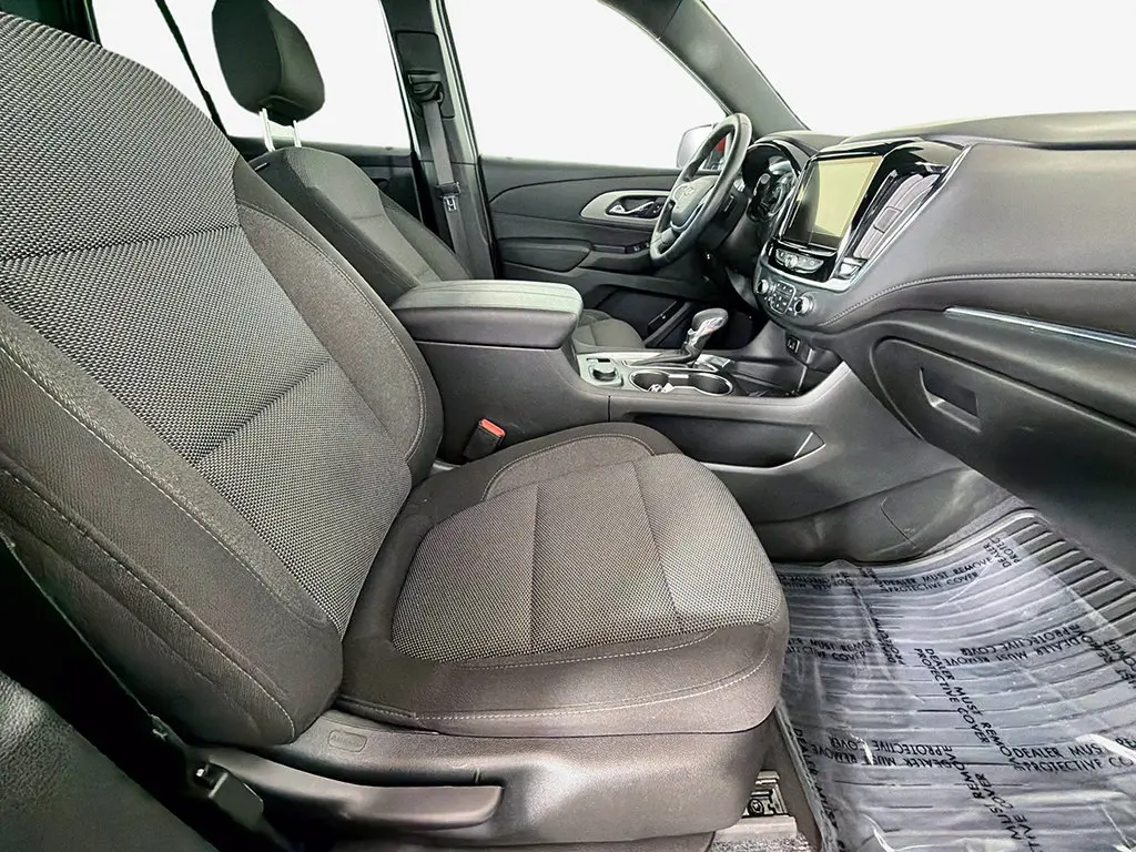 2023 Chevrolet Traverse - $27,579