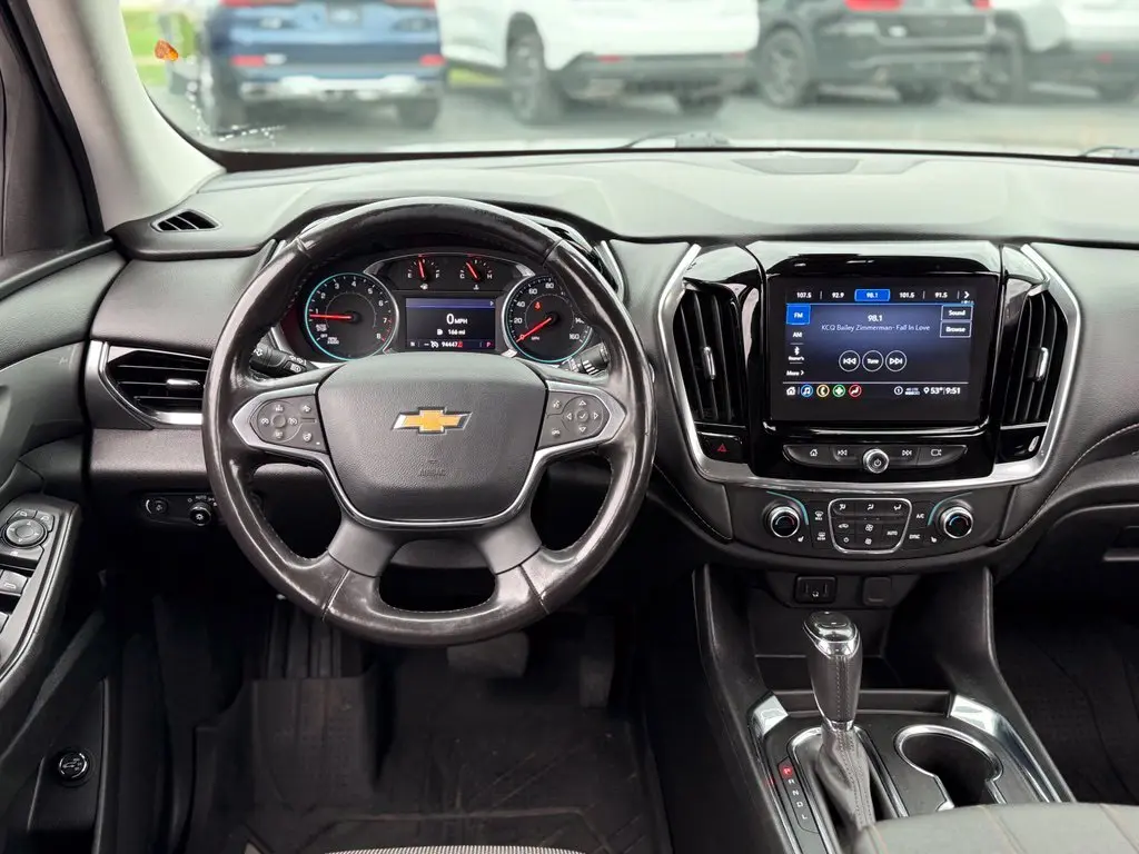 2020 Chevrolet Traverse - $18,000