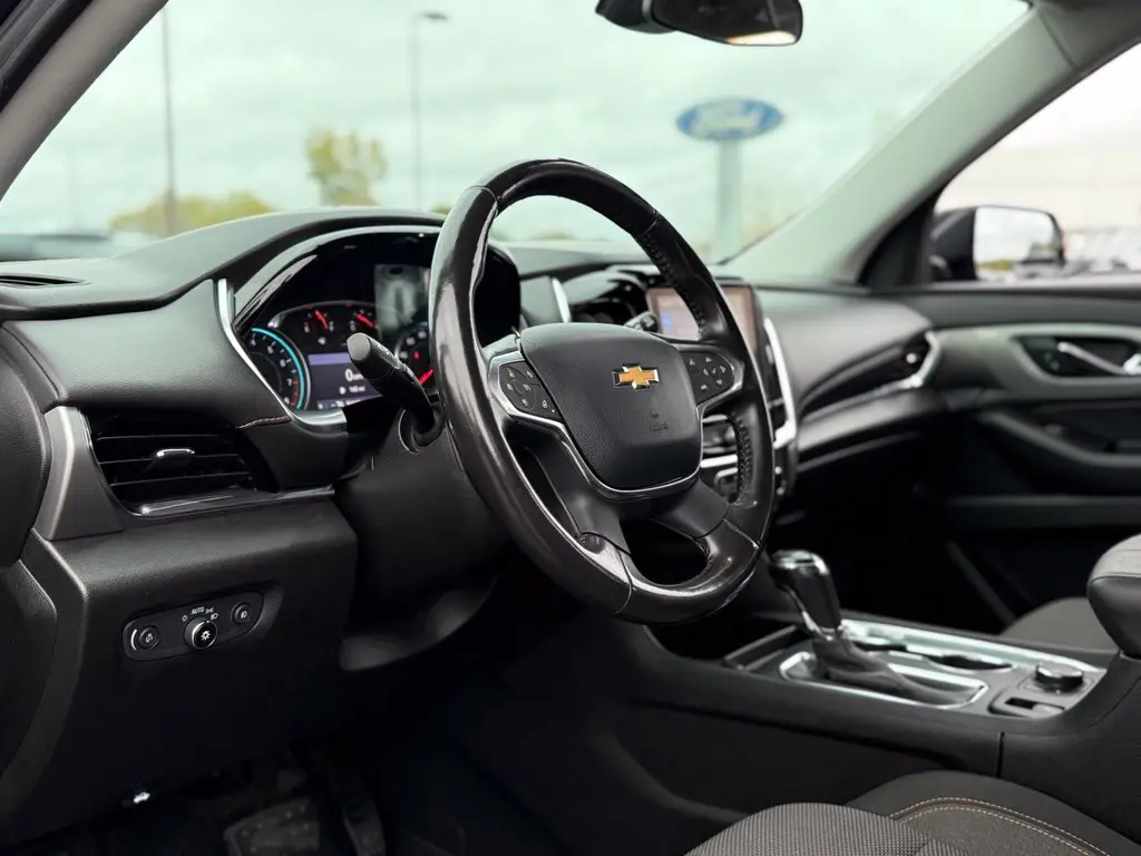 2020 Chevrolet Traverse - $18,000