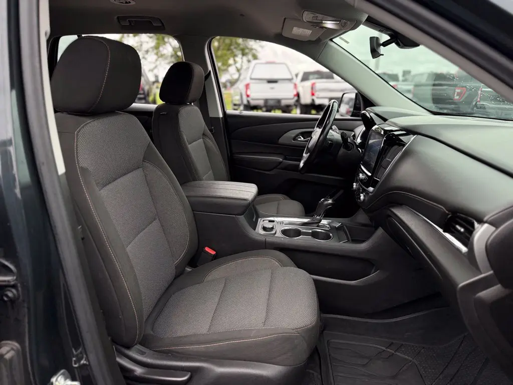 2020 Chevrolet Traverse - $18,000