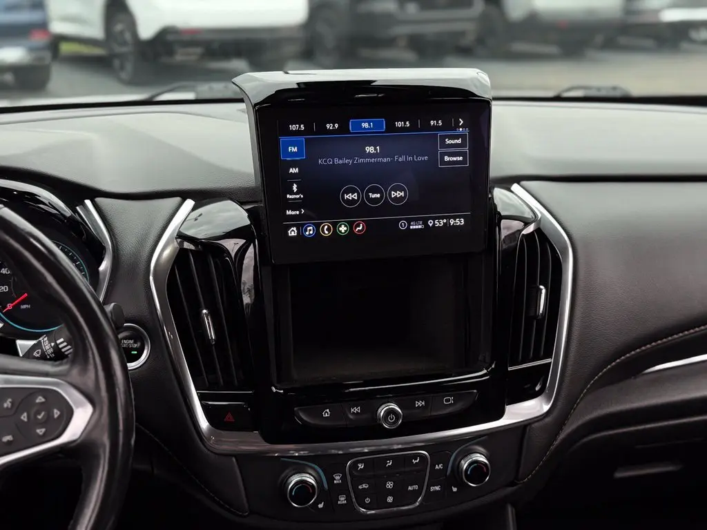 2020 Chevrolet Traverse - $18,000