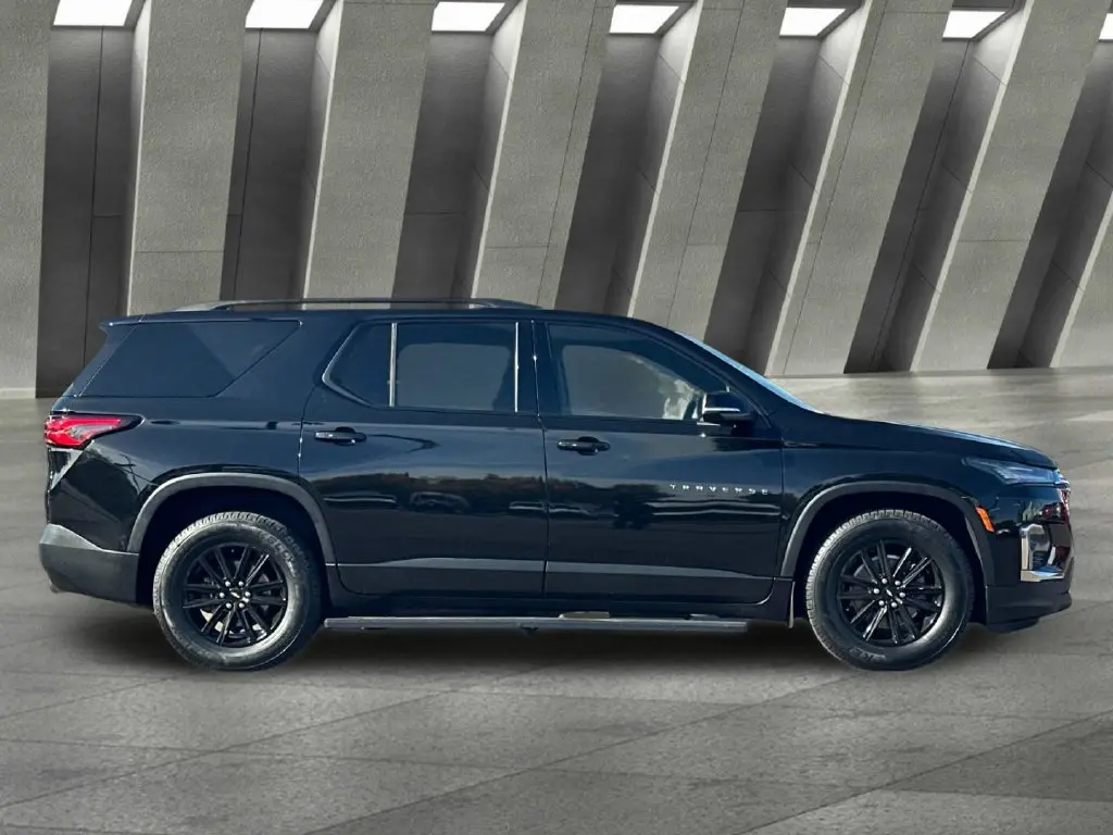 2023 Chevrolet Traverse - $27,740