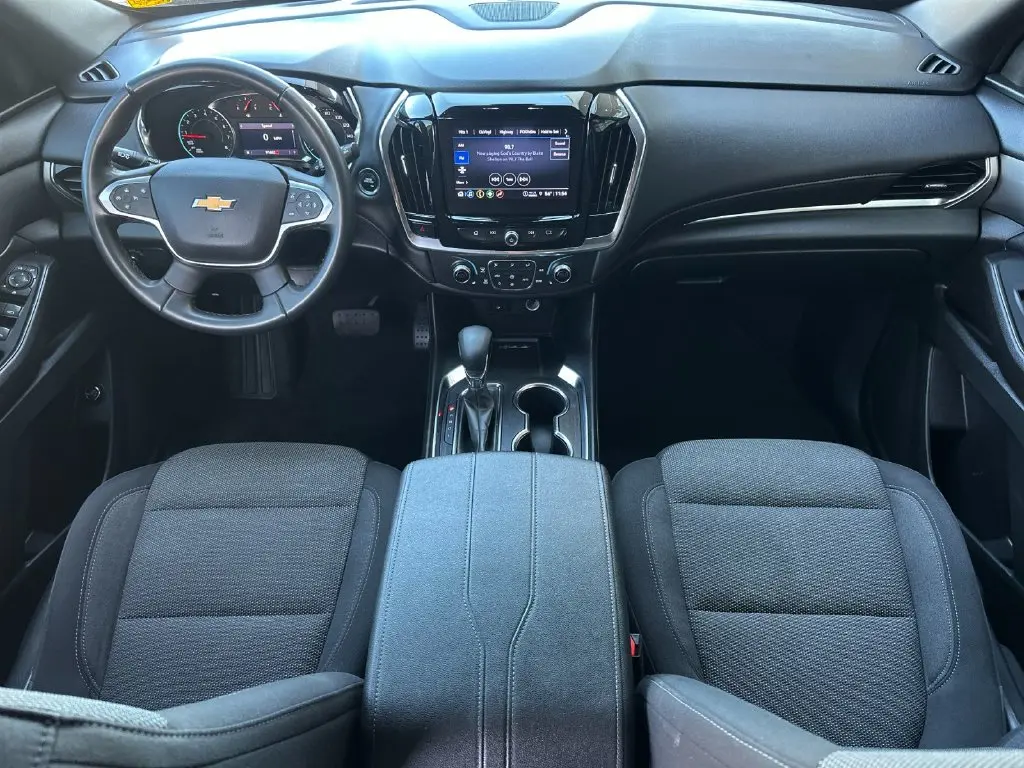 2023 Chevrolet Traverse - $27,740