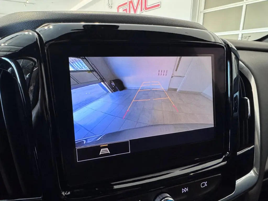2023 Chevrolet Traverse - $29,987