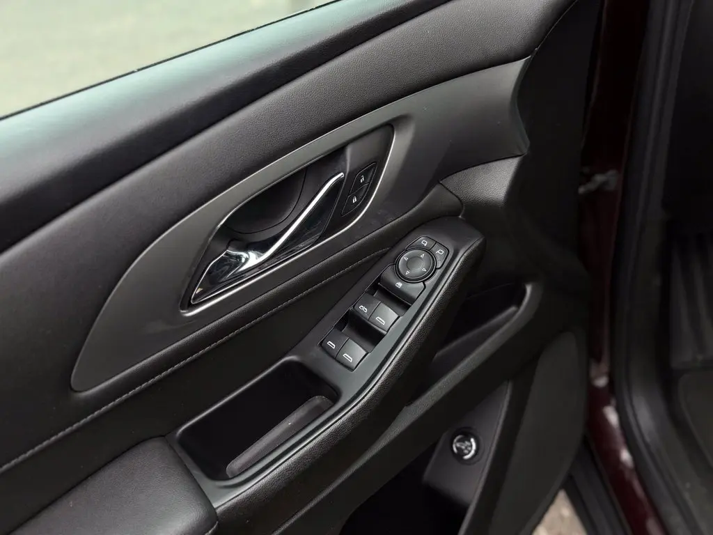 2023 Chevrolet Traverse - $26,686