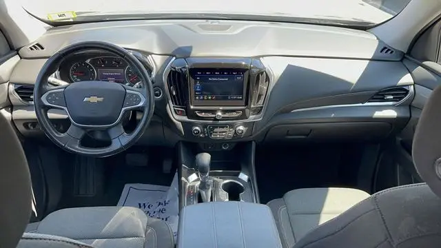 2021 Chevrolet Traverse LT Cloth