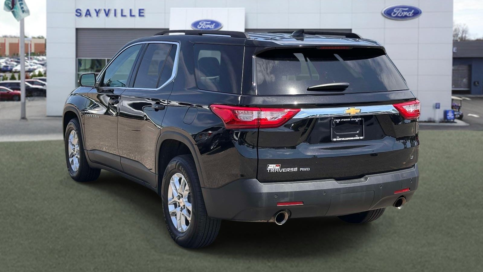 2021 Chevrolet Traverse LT Cloth