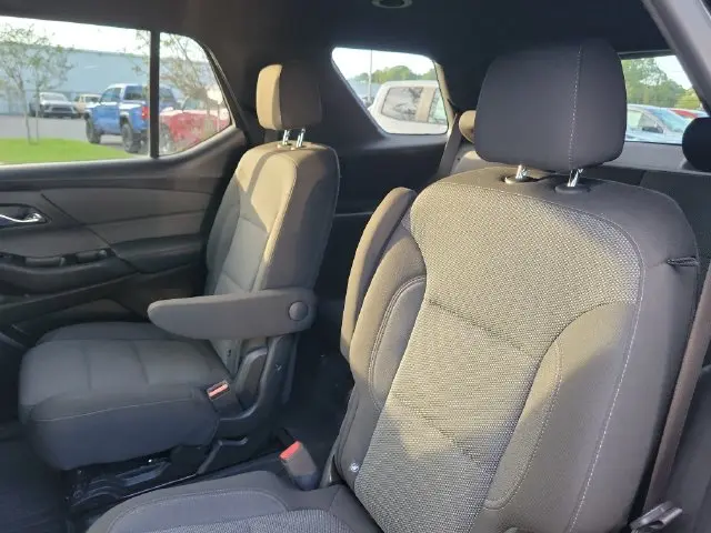 2023 Chevrolet Traverse - $28,671