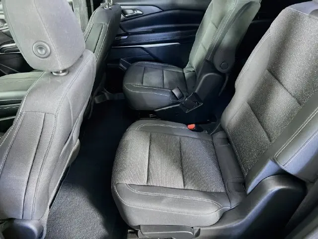 2025 Chevrolet Traverse - $31,800