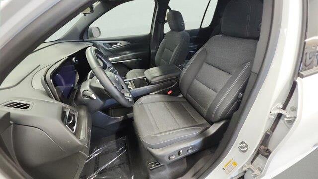 2025 Chevrolet Traverse - $42,990