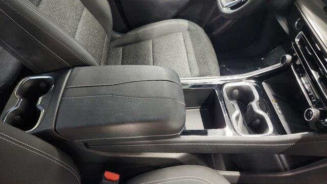 2025 Chevrolet Traverse - $42,990