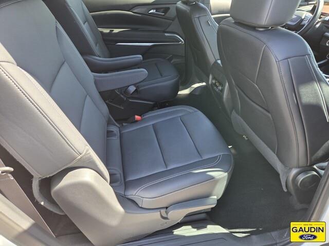 2025 Chevrolet Traverse - $32,500