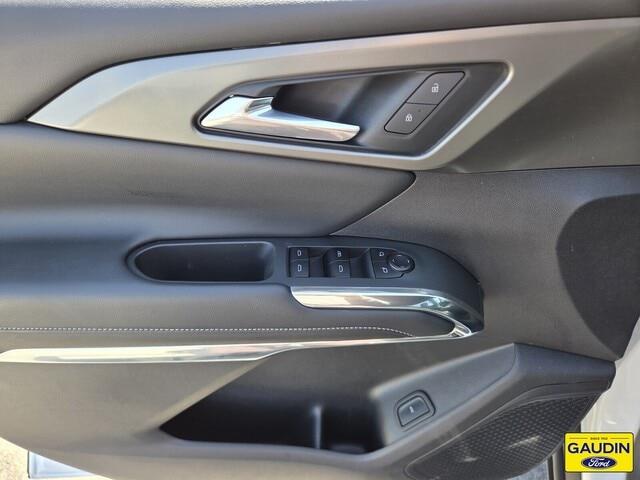 2025 Chevrolet Traverse - $32,500