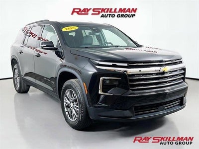 2025 Chevrolet Traverse 4X4 LT 4DR SUV