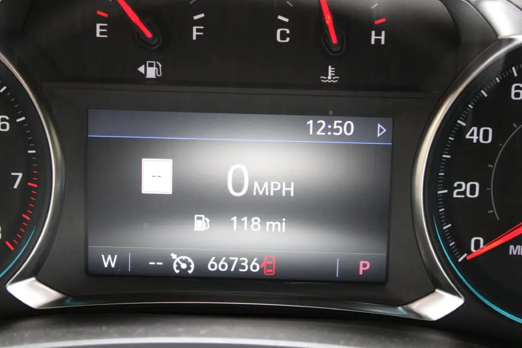 2023 Chevrolet Traverse - $28,598