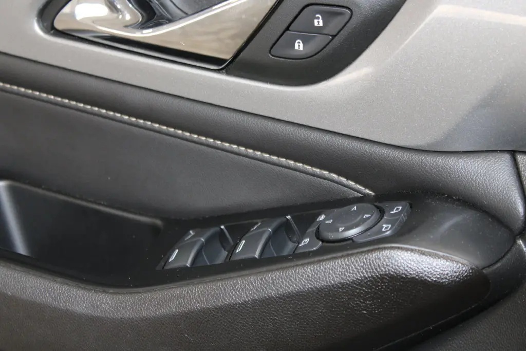 2023 Chevrolet Traverse - $28,598