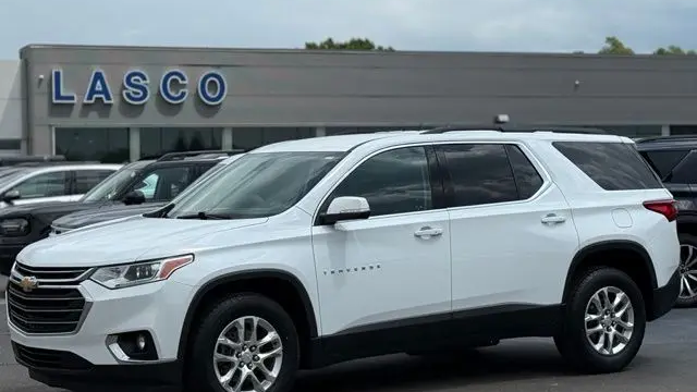 Preowned 2021 Chevrolet Traverse LT Leather for Sale