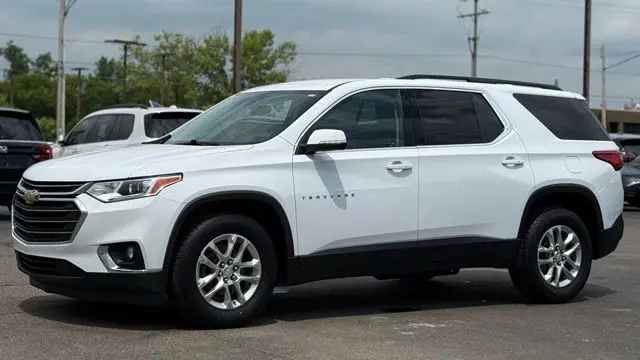 2021 Chevrolet Traverse LT Leather
