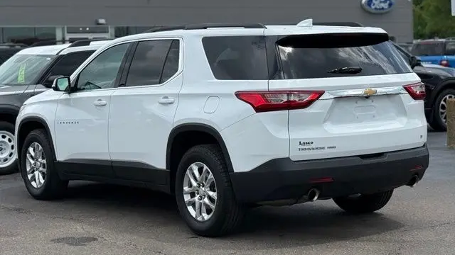 2021 Chevrolet Traverse LT Leather