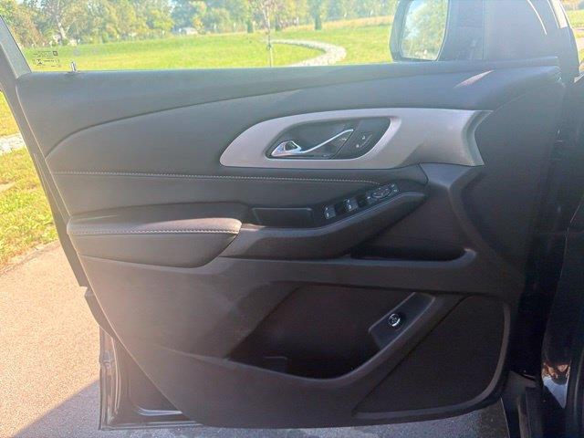 2022 Chevrolet Traverse - $27,617
