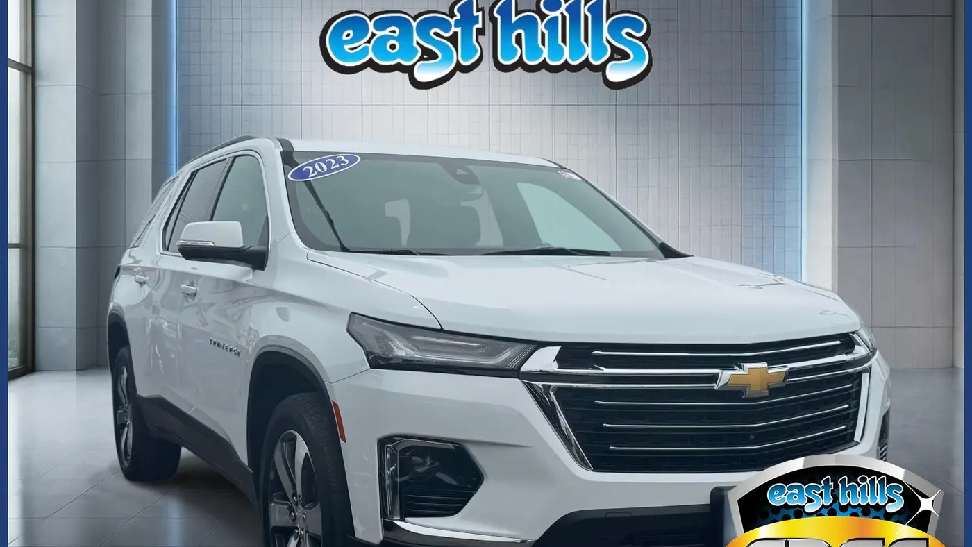 Preowned 2023 Chevrolet Traverse LT Leather for Sale