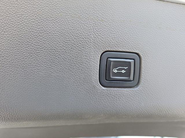 2020 Chevrolet Traverse - $18,775