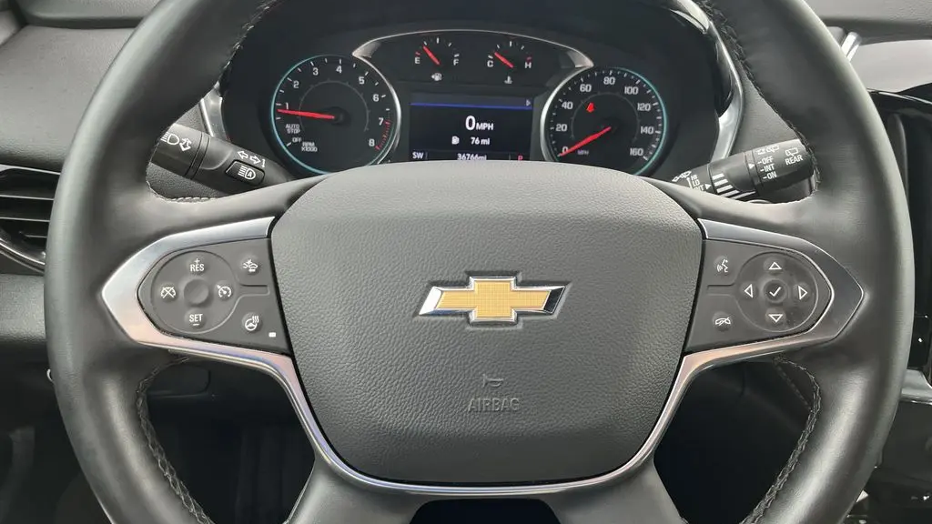 2023 Chevrolet Traverse LT Leather