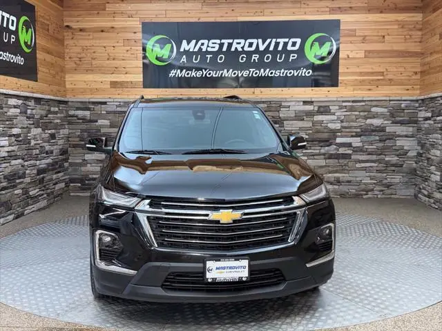 2023 Chevrolet Traverse - $31,999
