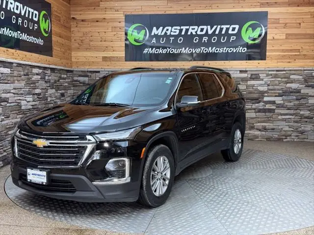 2023 Chevrolet Traverse - $31,999