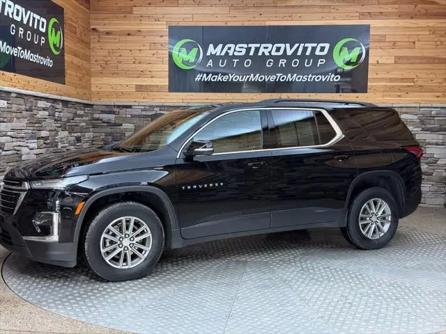 2023 Chevrolet Traverse - $31,999