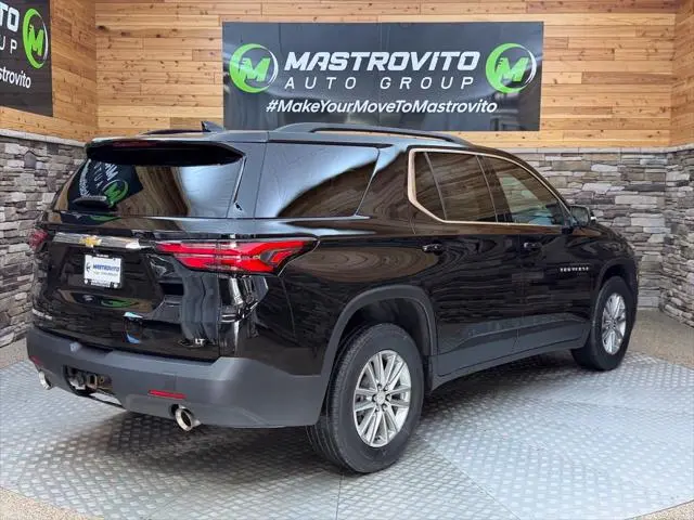 2023 Chevrolet Traverse - $31,999