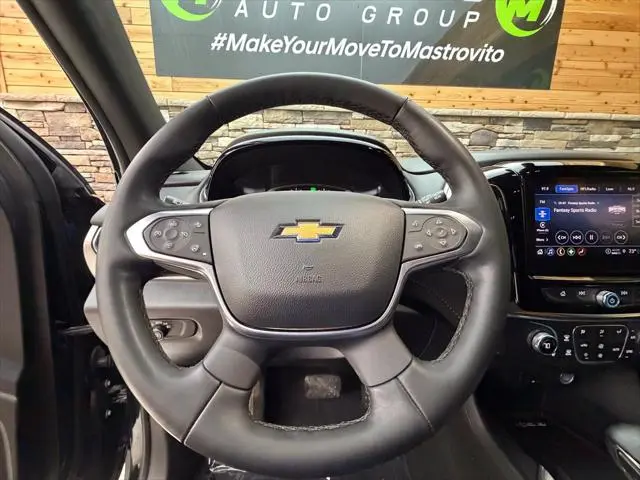 2023 Chevrolet Traverse - $31,999