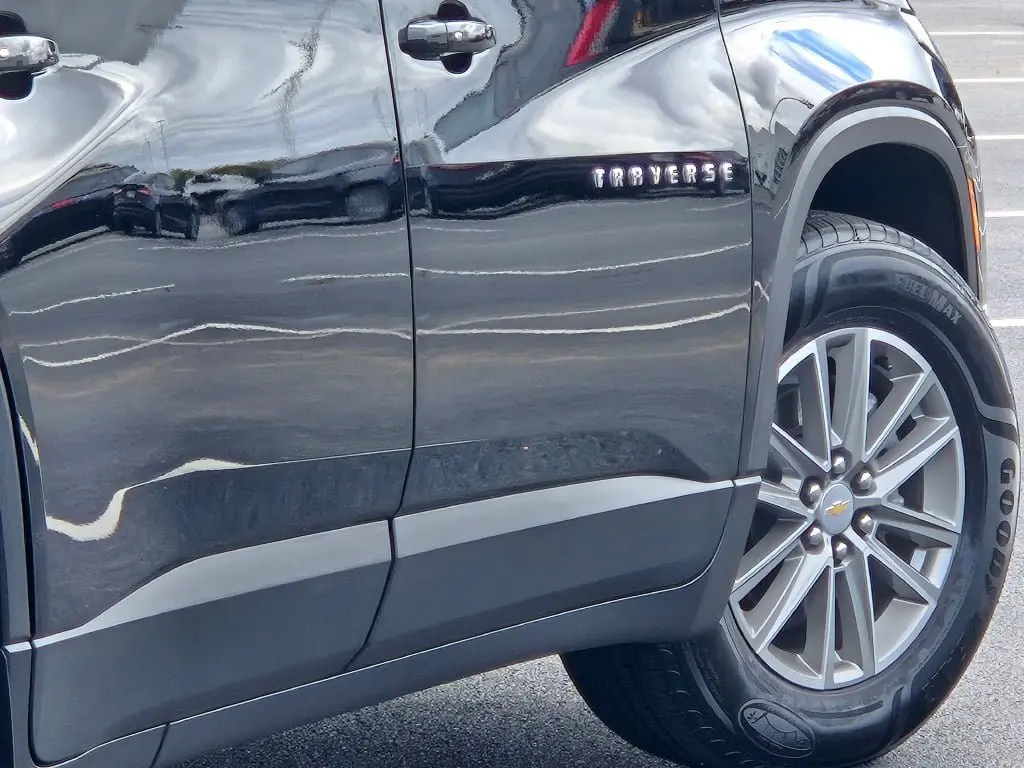 2023 Chevrolet Traverse - $32,236